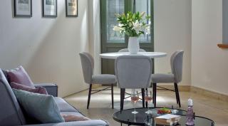 Exquisite Athens Villa 1 Bedroom Villa Izuru Acropolis View - 9