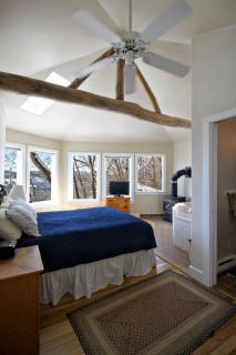 Hawks View's Goshawk Cottage - 3