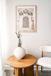 The Chelsea - King 1BR in Rosslyn with Queen Sleeper, Free Parking & Metro Access - 9