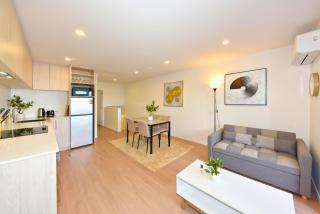 Elegant One Bedroom Christchurch Stay - 9