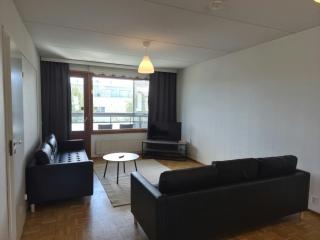 Central and Spacious Apartment for 8 with Sauna - 3