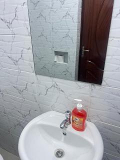 Stylish Studio 5 mins to CBD - 3
