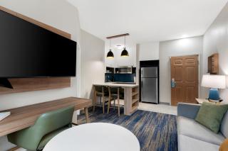 Staybridge Suites Oklahoma City by IHG - 6