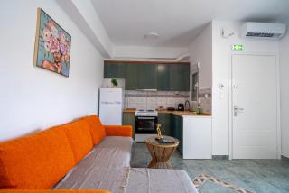 Seaside Family Apt, 2 Br, 80m from sea, Quite Area - 1