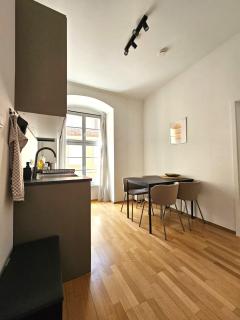 S1 Baroque Apartment am Marktplatz-Stadtmitte - 3