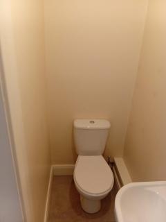 Spacious 3BR House wiz Free Parking WiFi - 1