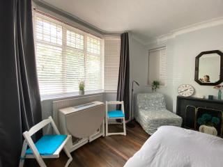 Spacious Double Studio-style room - 8