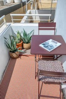 Contemporary Duplex by the Beach - 9
