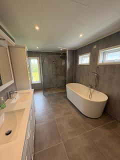 Spacious vacation home - 1