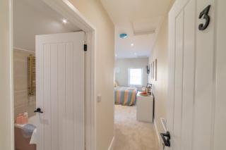 Luxury Boutique Suites Near City Centre - 1
