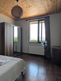 Salty Garden Guest House - 4