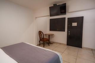 Hotel Cosmos Don Carlos - 6