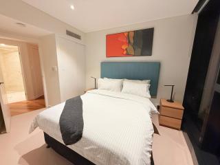 Skytower level 68&Amazing River views&Pet Friendly - 3