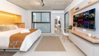Cozy Studio Near Malls with BBQ Pool and WiFi - 1