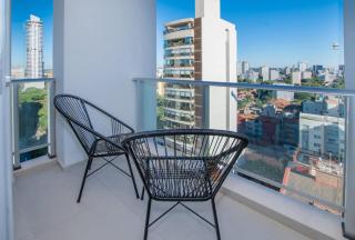 High-Floor City Base with Fast WiFi Gym Pool and Sauna - 9