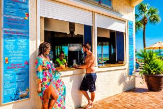 New ! Ocean Reef Resort-Unique Renovated Oceanfront Condo -Free parking - Amazing pools & Views - 1