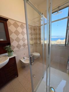 ASCHENEZ 26 ROOMS & SUITEs - 1