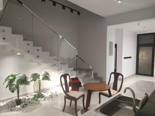 Alpha Holiday Home - 3