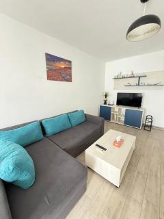 Alezzi Zen Apartment - 8