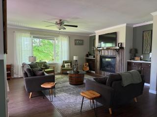 Belvidere Mountain Vista Home by Stowe Jay Peak Smuggs Long Trail -  - 7