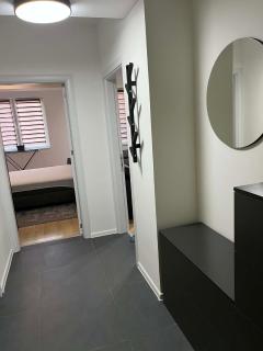 APRO Elegant Stay B - 1