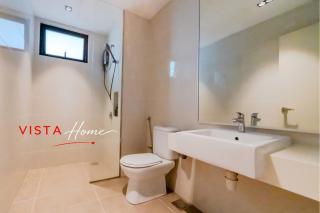 Midvalley Southkey Mosaic Suite by Vista Home - 6
