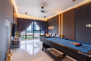 Midvalley Southkey Mosaic Suite by Vista Home - 1