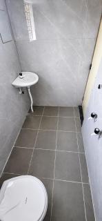 White House Station - Double Bed 203 - 8