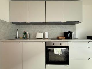 Chic 1-Bed Flat in Sheffield City Centre - 3