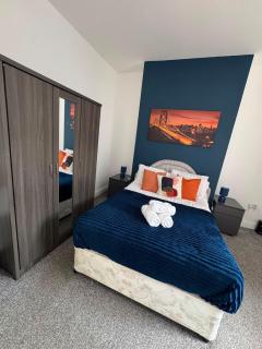Spacious 2BR, Free Parking, Contractor Friendly - 7