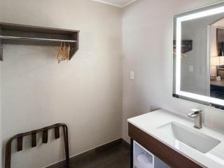 Motel 6-Newark, DE - 4