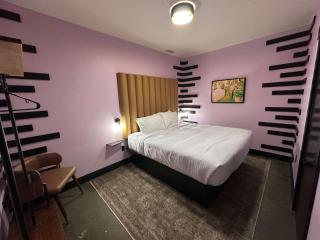 A12 Upper East Crown Exacta Suite - 8