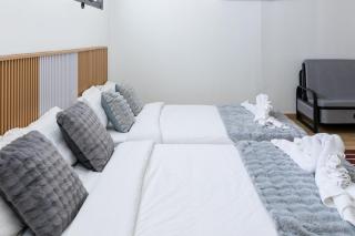 Chic 4BR House in Thonglor Core Phrom Phong BTS - 9