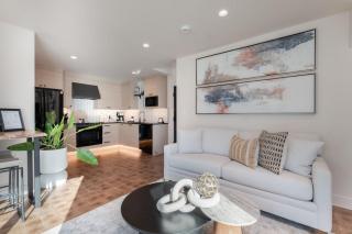 Stylish Lakefront Condo F5 Wapato Point Chelan - 2