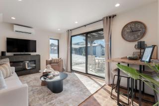 Stylish Lakefront Condo F5 Wapato Point Chelan - 1