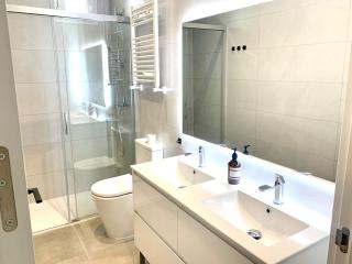 Spacious, newly renovated apartment next to Gran Vía - 3