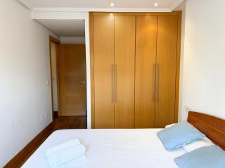 Apt 2 habs en Centro Comercial Gran Via - 1