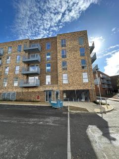 Stylish Flat 2 Bed Near Bluewater Mall Dartford - 8