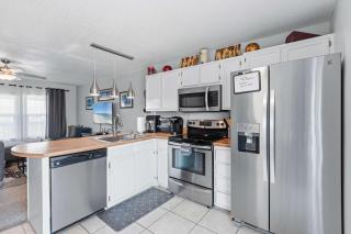 Island Gardens 304 - 1