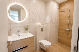 1 BDR apartment 1 BTHR Free private parking Paradise mall Mountain view High floor - 2
