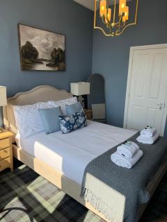 Castle Walk Bed & Breakfast - 2