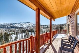 Brian Head 'View-Topia' w/ Mtn Views & King Suite - 0