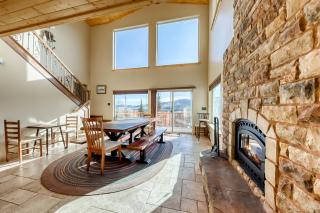 Brian Head 'View-Topia' w/ Mtn Views & King Suite - 5