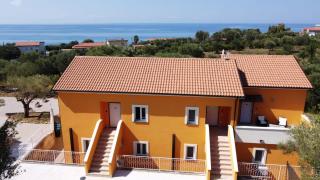 Oliblu Holiday Home - 8