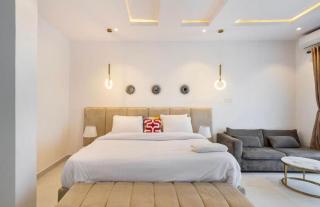 Villa rose by creek avenue ikota - 6