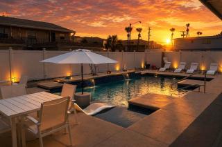 Cocoa Beach/Cape Canaveral Resort Pool Now Open! - Cape Canaveral - 0