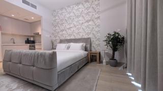 Upscale Studio in Yas Island - 1
