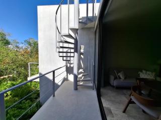 Penthouse with Private Pool 10 Min to Beach - 9