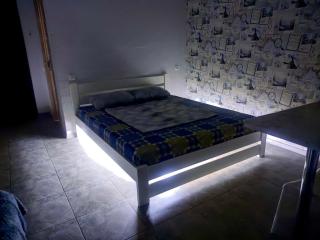 Cozy Studio Akademika Pavlova, Затишна студія біля метро Академіка Павлова - 4
