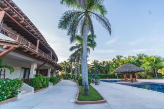 Escondite Residences - 1